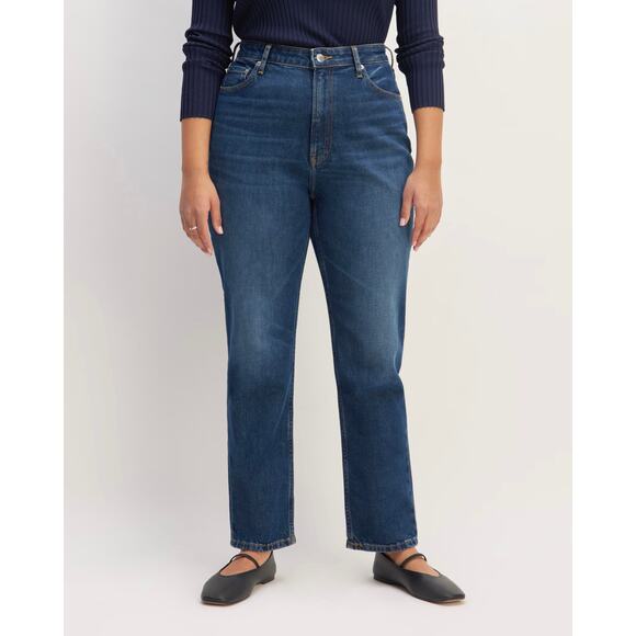 NWOT Everlane The Curvy Cheeky High Rise Straight Jean Medium Indigo 31 Short - Picture 1 of 10